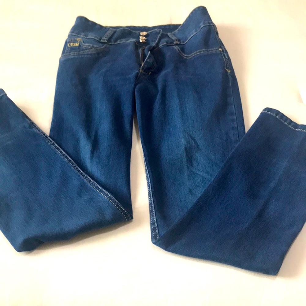 Colombian Butlift.. Jeans
